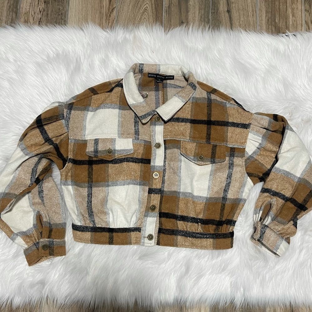 KENDRA Plaid Shacket New - Picture 4 of 10